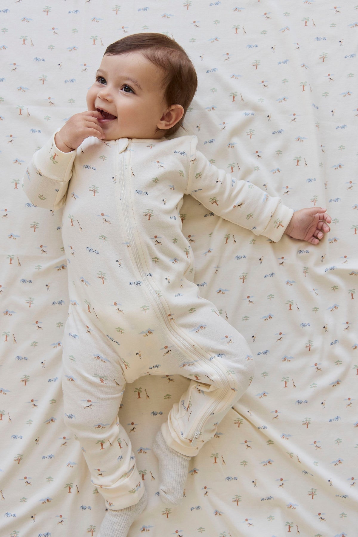 Organic Cotton Jude Onepiece - Savannah Animals Tofu - image 4